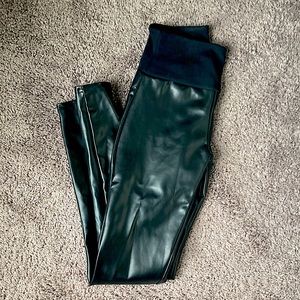 Womens S faux leather leggings